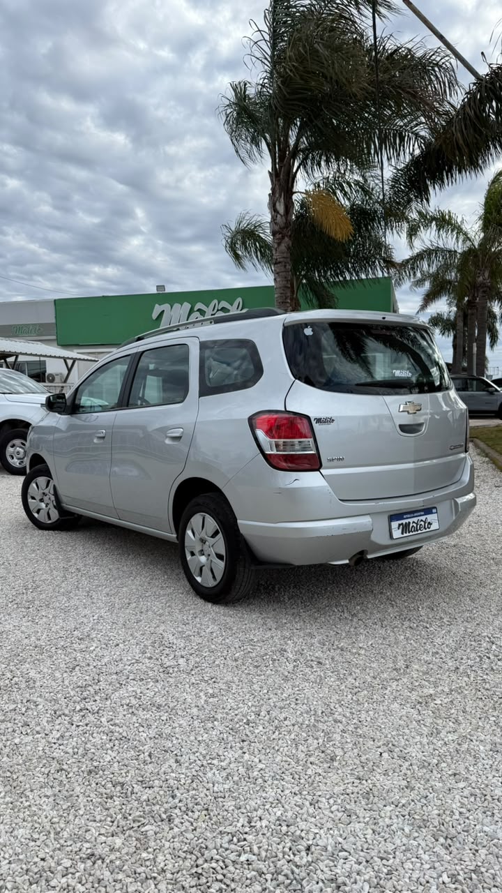 CHEVROLET - SPIN LT  1.8  - MANUAL  - 2018